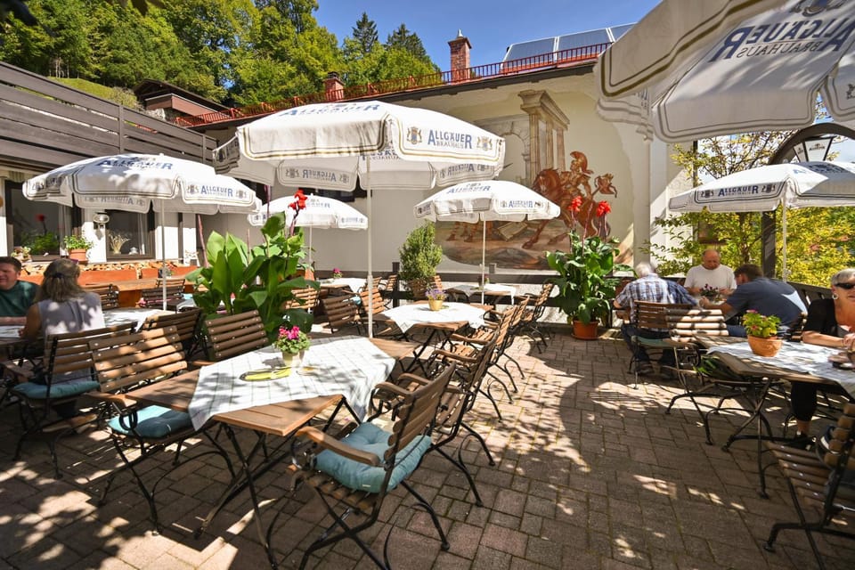 Hotel Restaurant Frühlingsgarten Hotel in Fussen