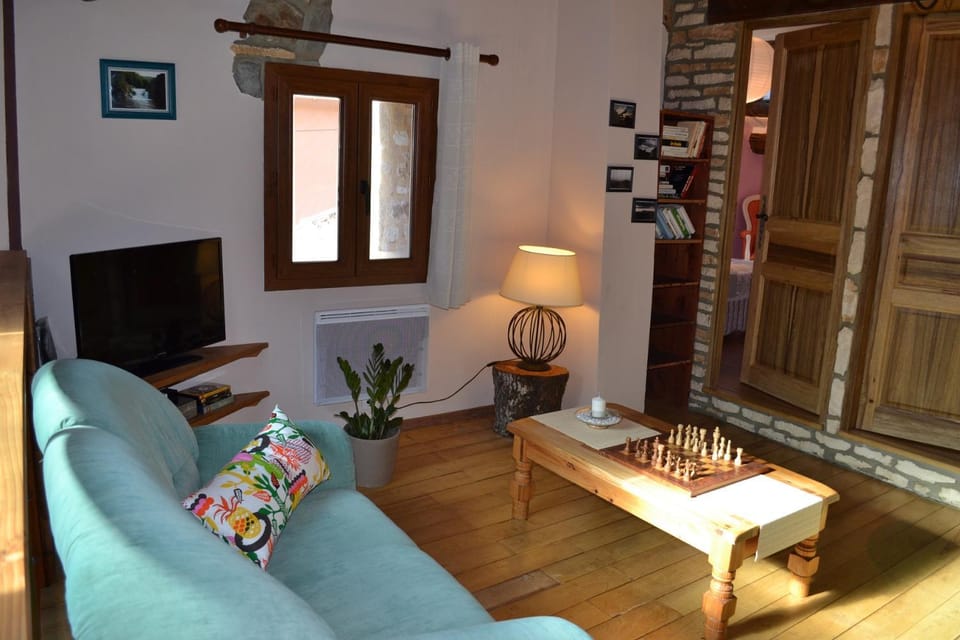 L'oustal Les Fayards House in Occitanie