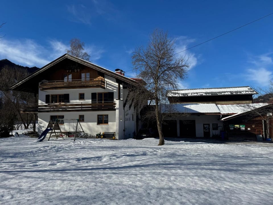 Property building, Balcony/Terrace