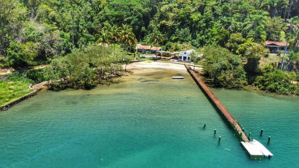 Club MV Saco do Céu Bed and Breakfast in Angra dos Reis