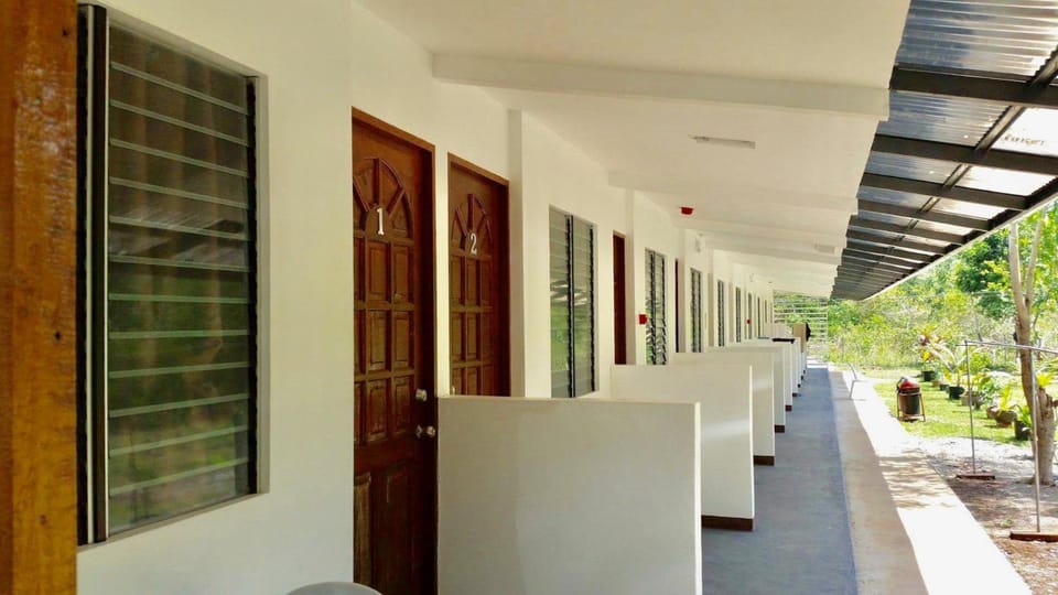 Greenfields Tourist Inn Inn in Panglao