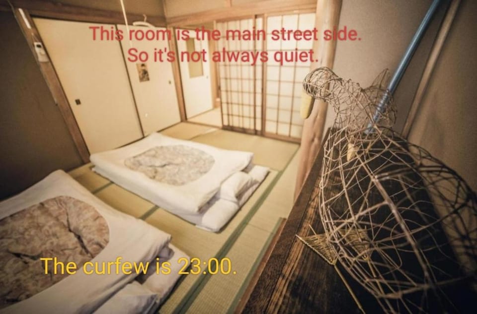 Nostalgic guesthouse for 1 to 2 Females shared toilet and shower Bed and Breakfast in Kyoto