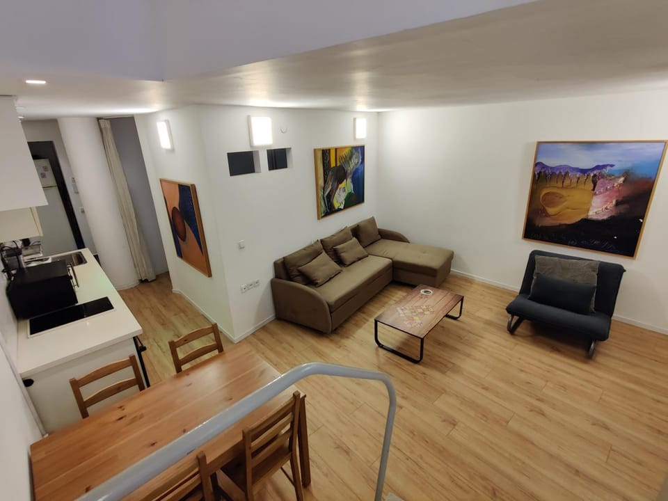 TV and multimedia, Living room, Dining area