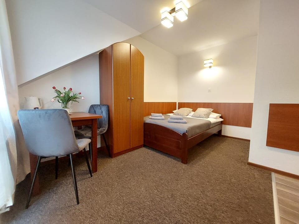 Bed, Balcony/Terrace, Photo of the whole room, Sea view