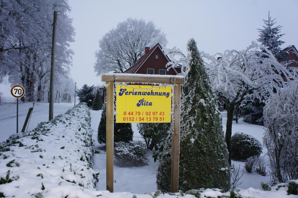 Property logo or sign, Winter