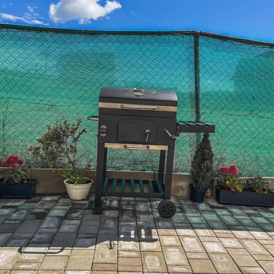 Property building, Balcony/Terrace