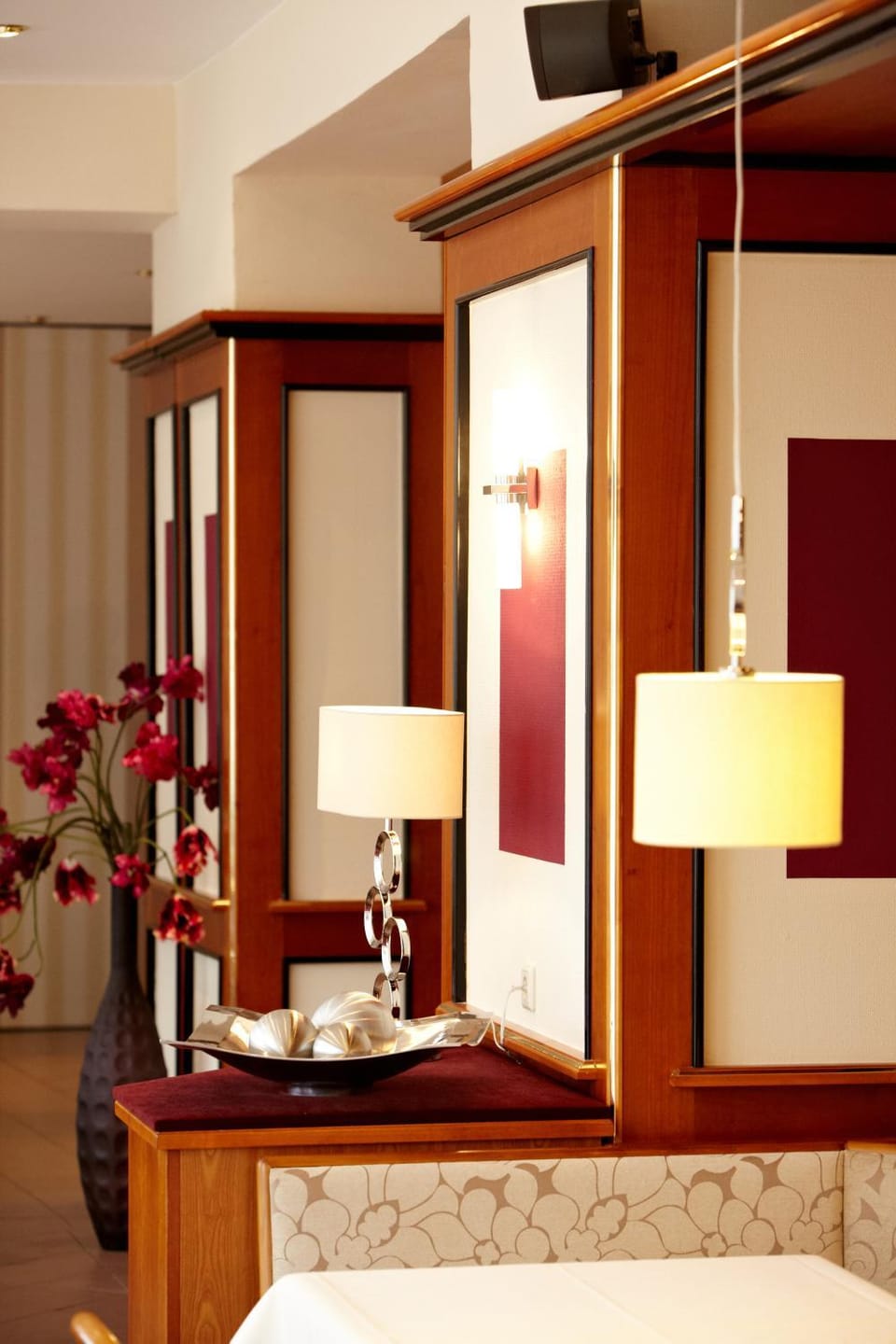 Restaurant/places to eat, Decorative detail