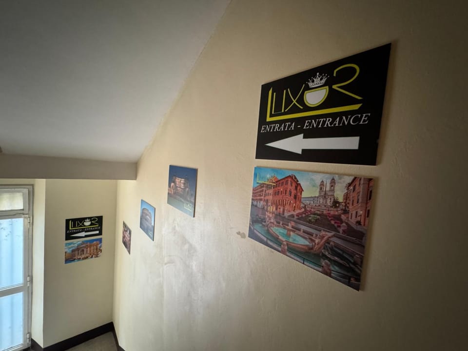 Logo/Certificate/Sign