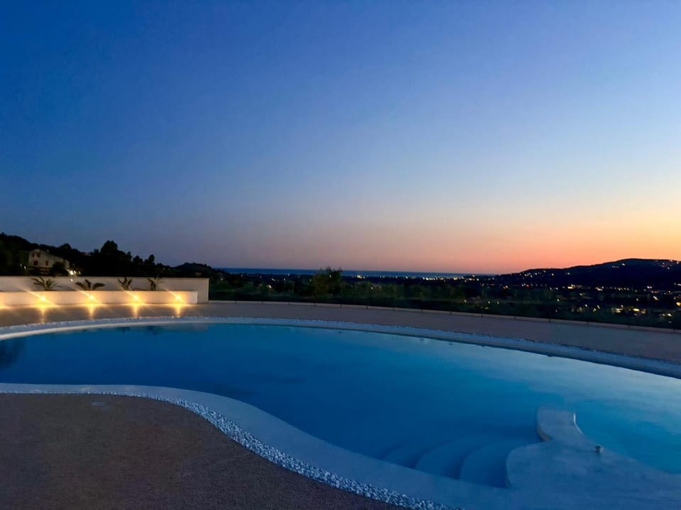 Natural landscape, Mountain view, Pool view, Swimming pool, Sunrise, Sunset