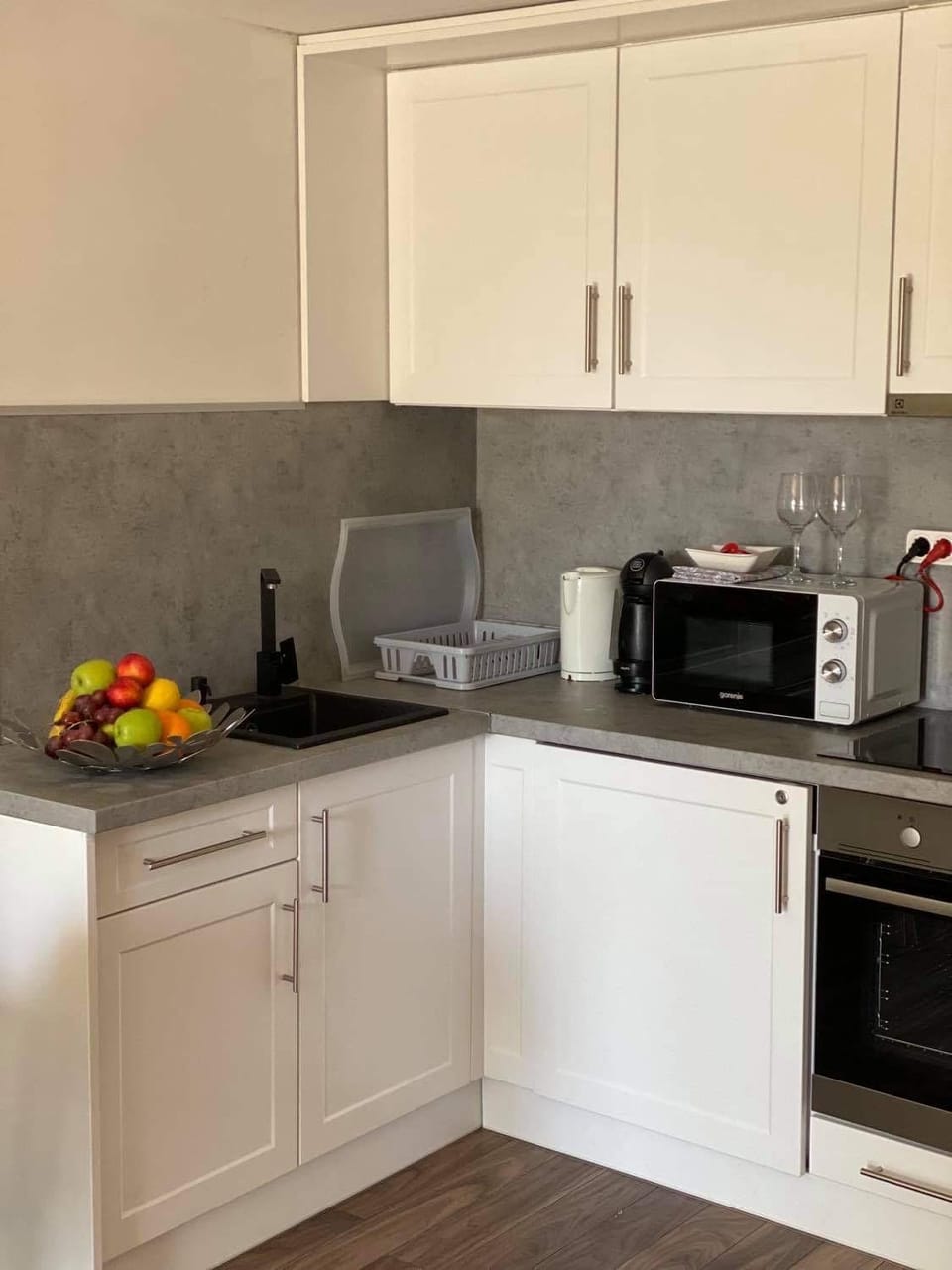 Laura apartman Velence Apartment in Hungary