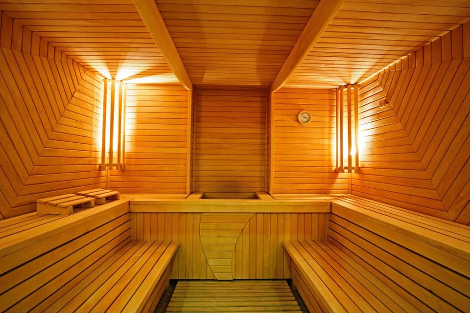 Sauna, Steam room, Spa and wellness centre/facilities