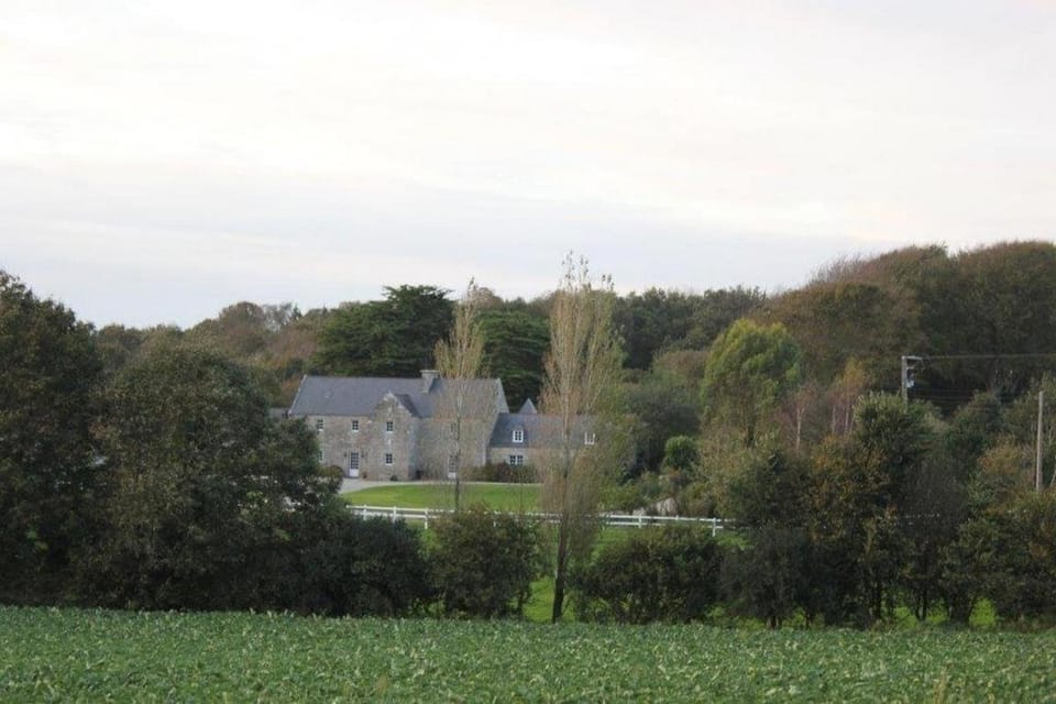 Facade/entrance, Natural landscape