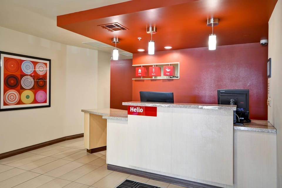 Lobby or reception, Lobby or reception