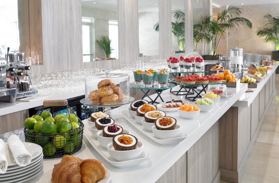 Buffet breakfast