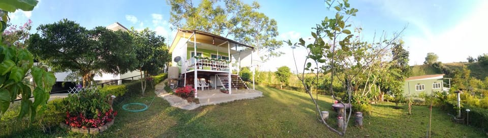 บ้านปลายฝัน Baanplaifun House in Laos