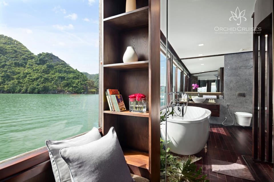 Bathroom, Sea view, Bath