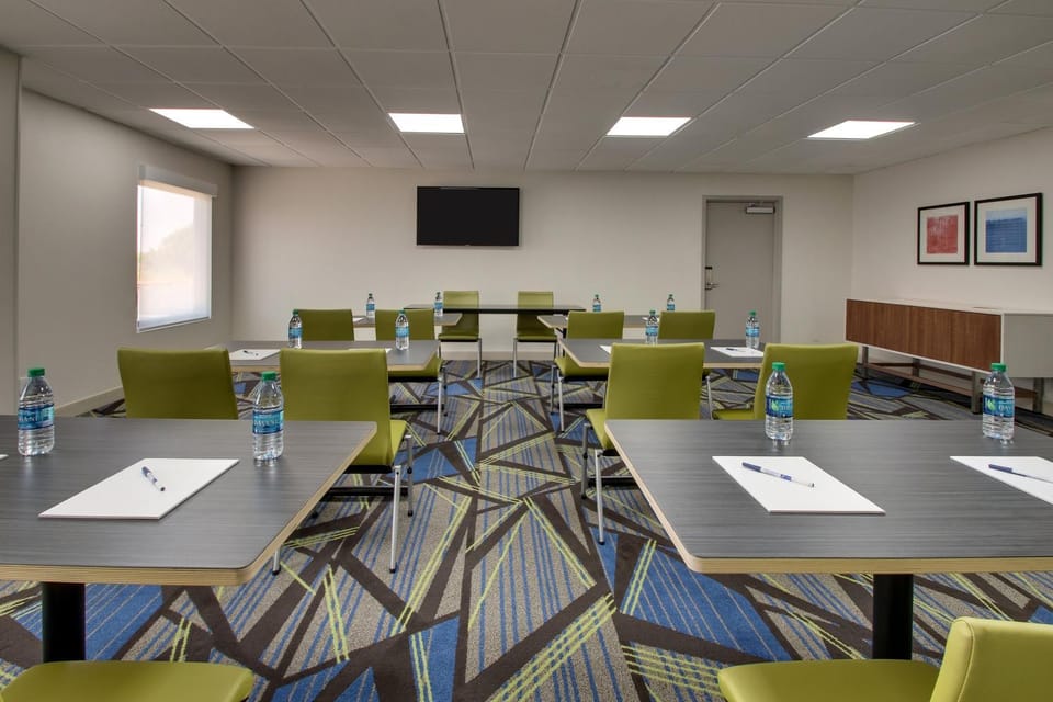 Meeting/conference room