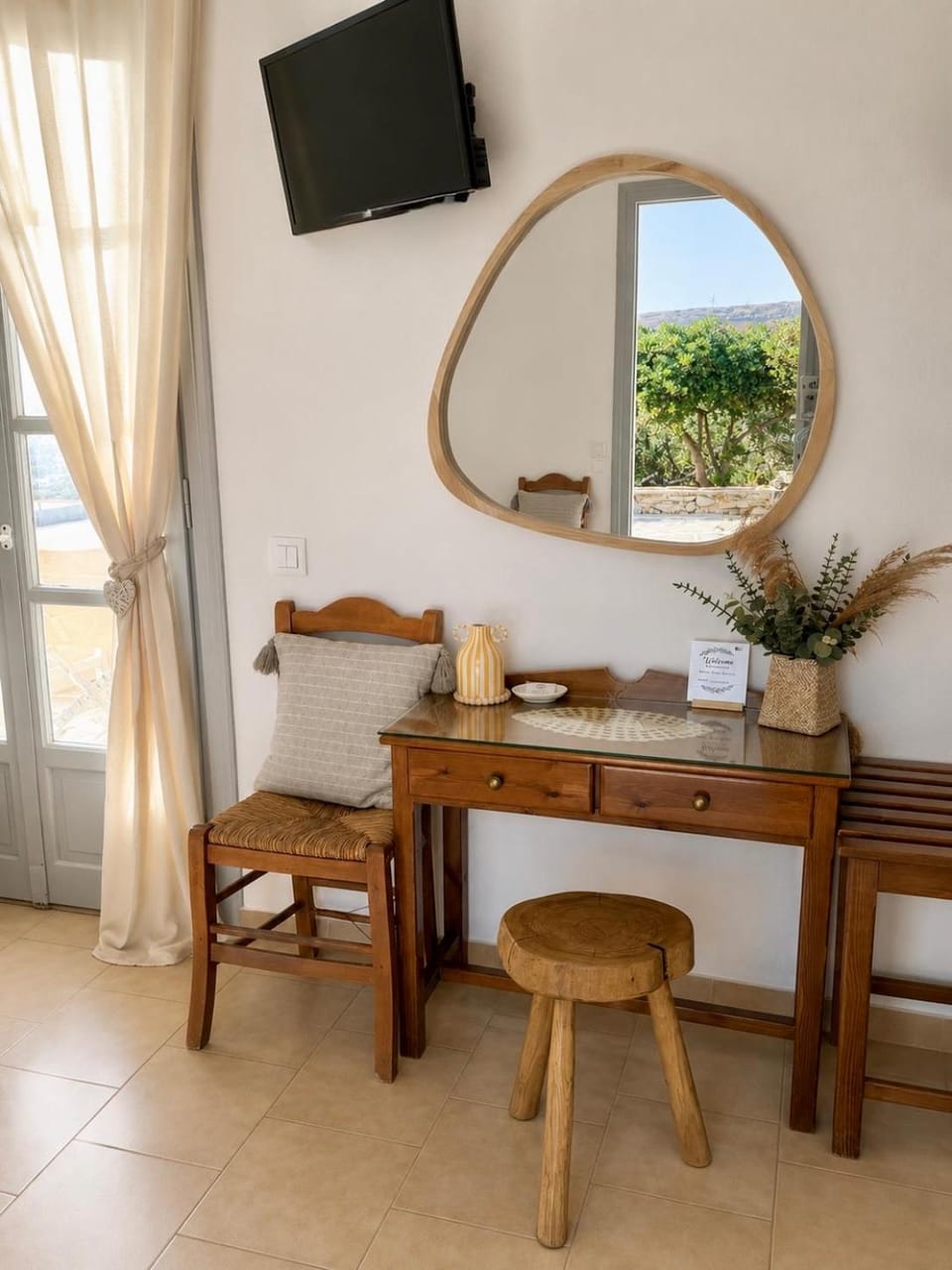 Kirki Rooms on the Hill Apartment in Decentralized Administration of the Aegean
