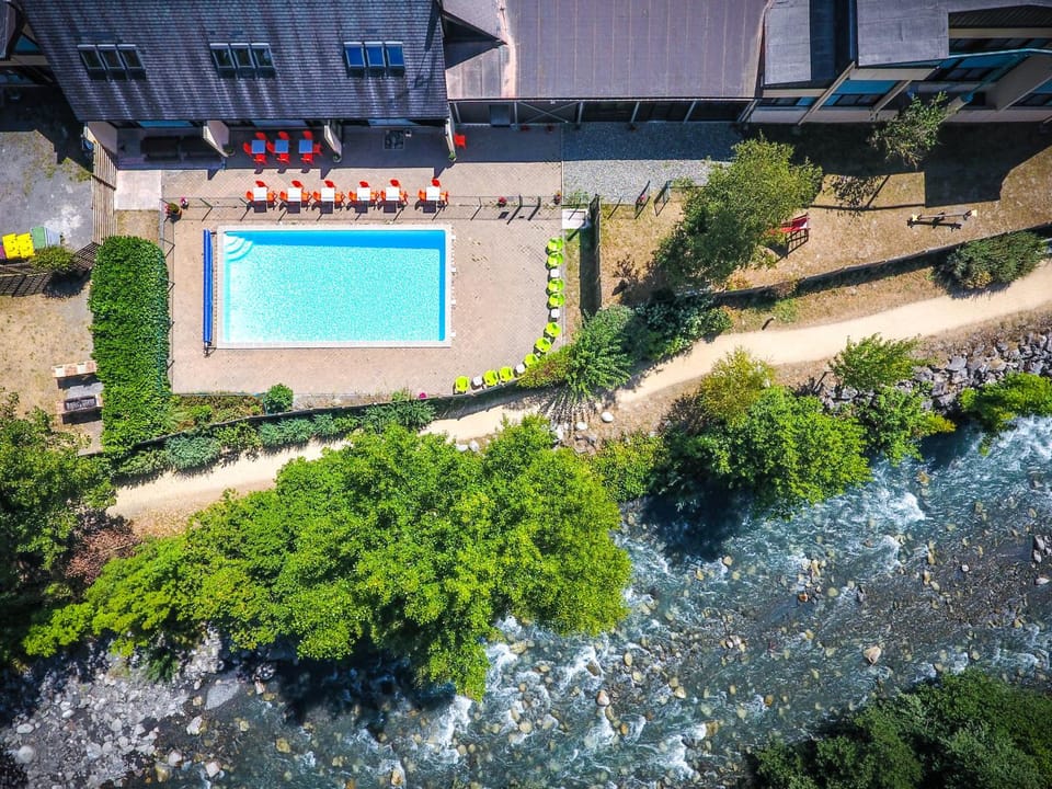 Property building, Bird's eye view