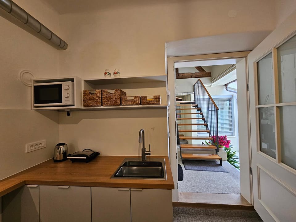 Inner courtyard view, kitchen