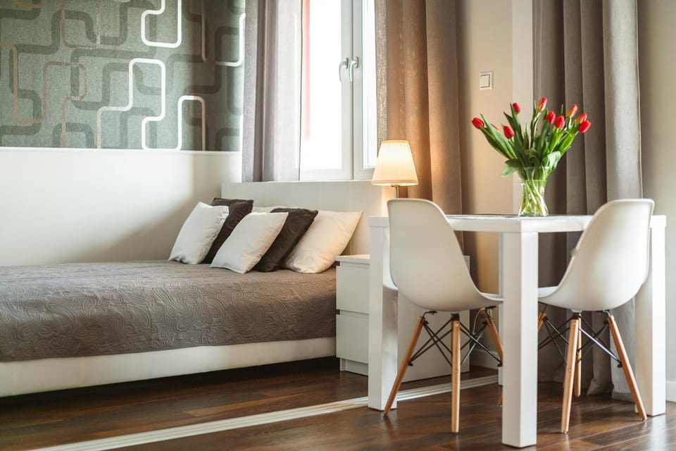 Bed, Living room, Bedroom