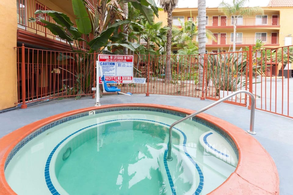 On site, Pool view, Swimming pool