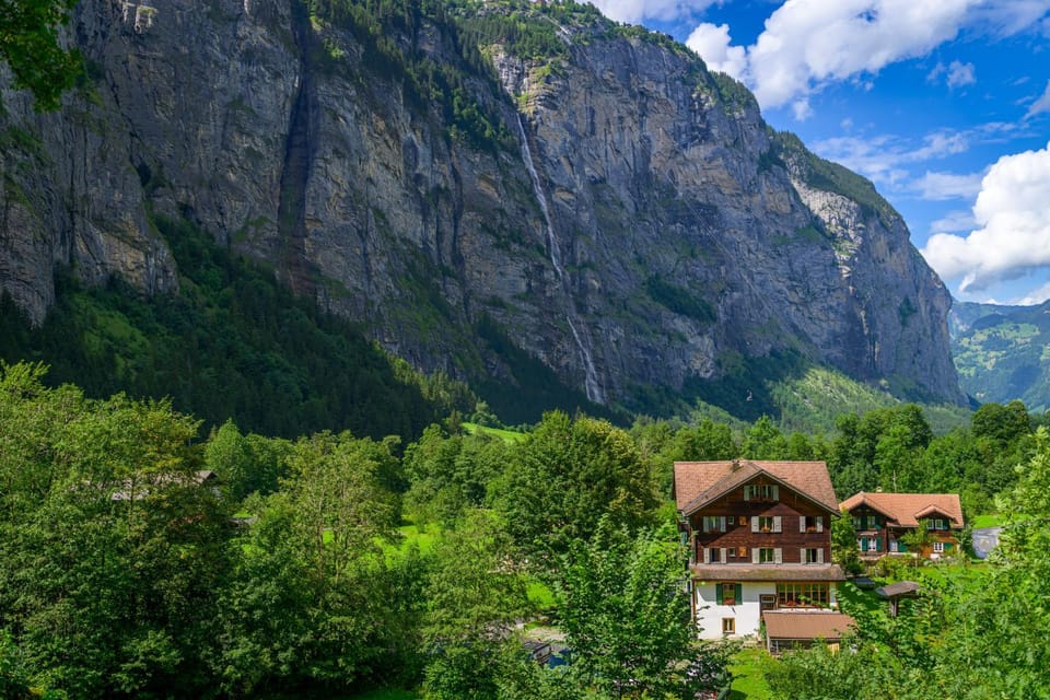 ALPENHOF Mountain Lodge Bed and Breakfast in Lauterbrunnen