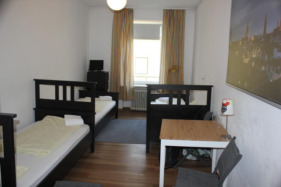 Hotel Pension am Hauptbahnhof Bed and Breakfast in Munich