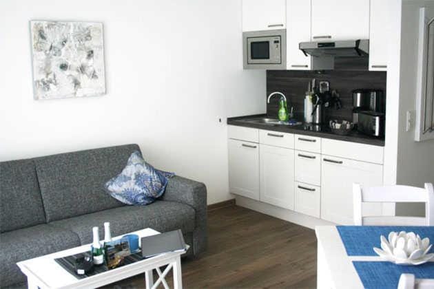 Kitchen or kitchenette, Seating area