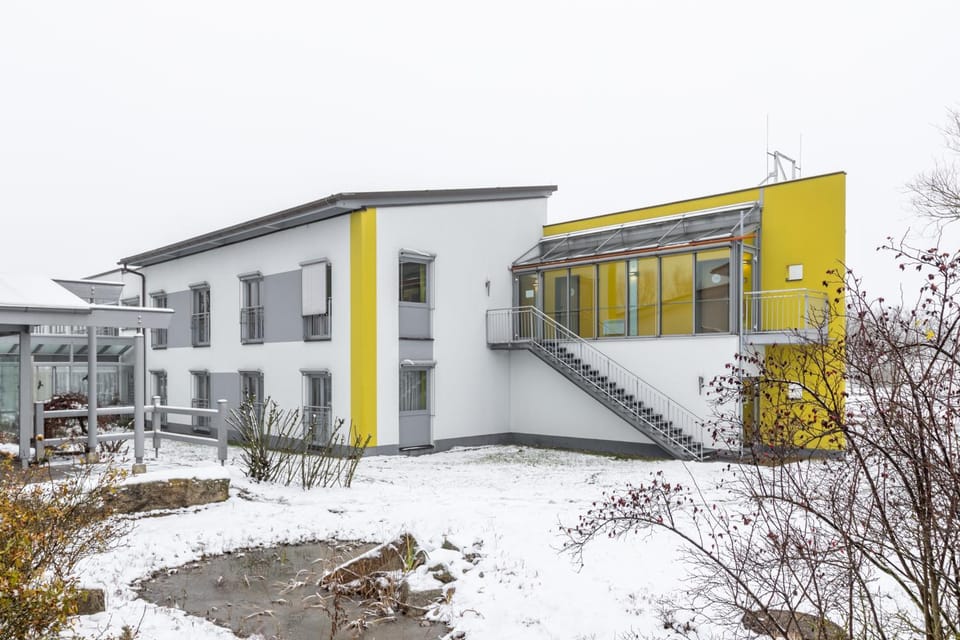 Property building, Day, Winter