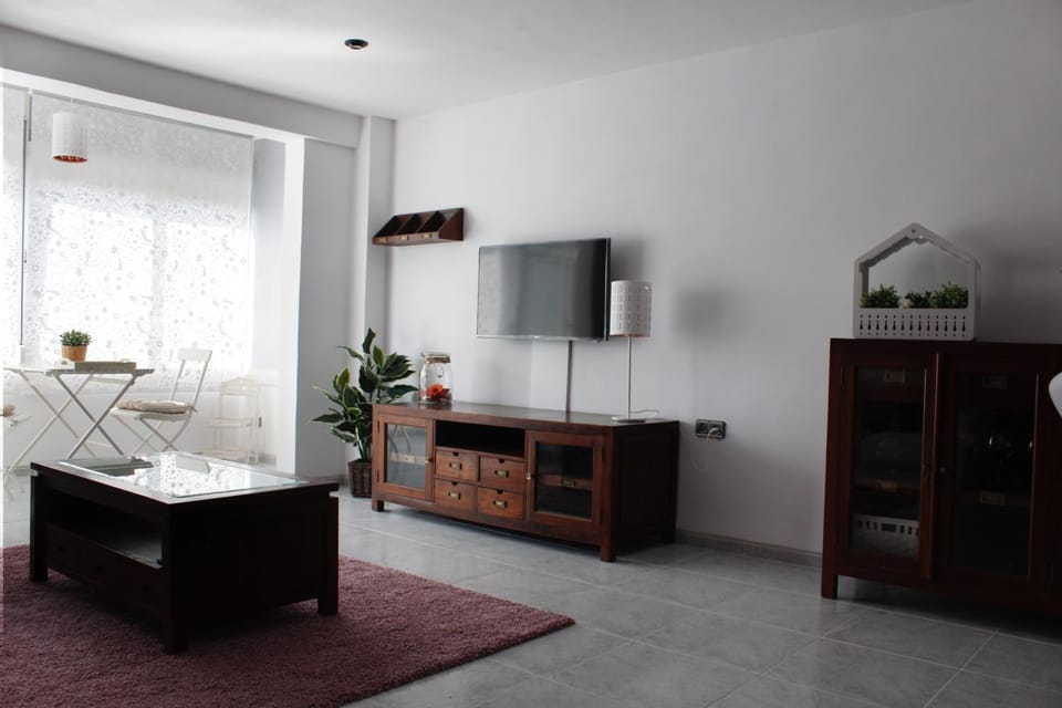 Communal lounge/ TV room, TV and multimedia