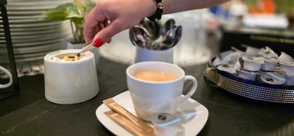 Coffee/tea facilities, Food and drinks, Drinks