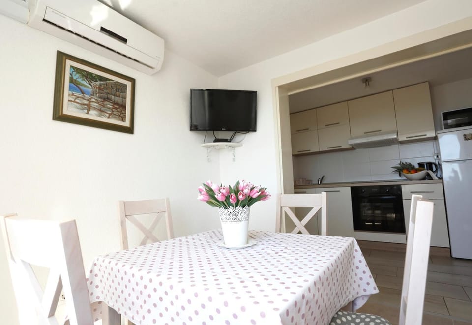Holiday Home Miklica House in Šibenik-Knin County, Croatia