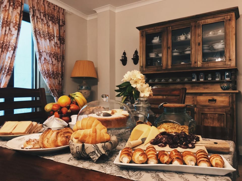 Buffet breakfast