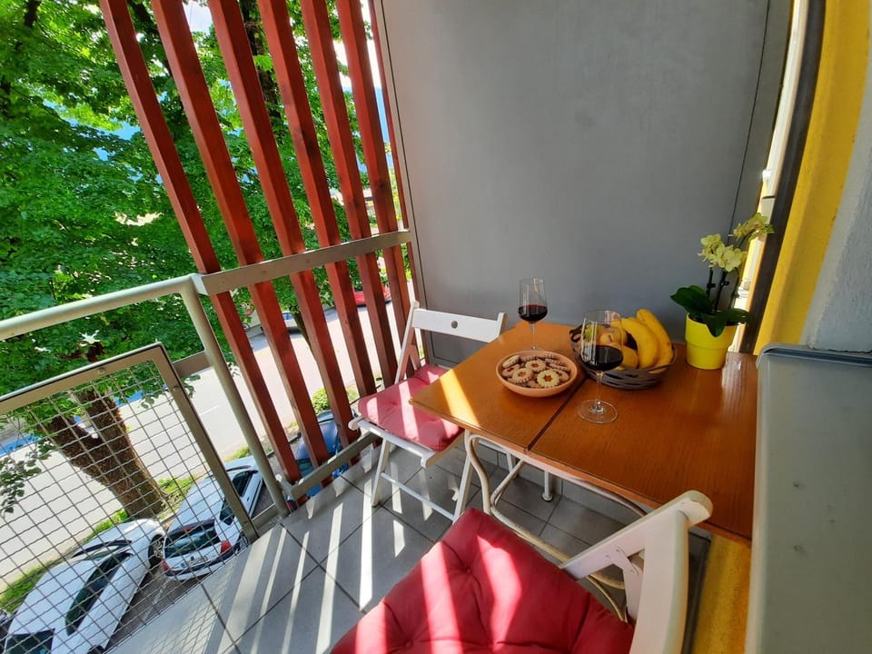 View (from property/room), Balcony/Terrace