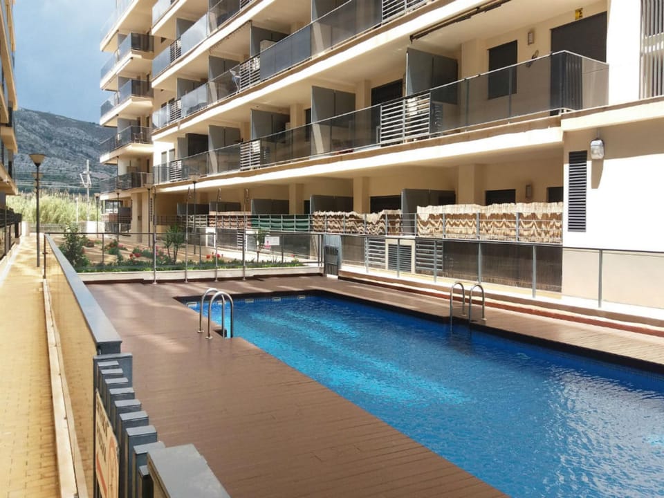 Property building, Swimming pool
