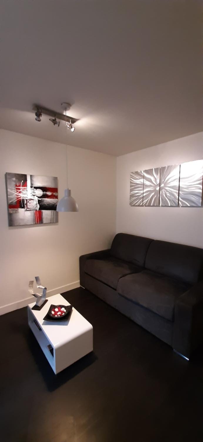 Communal lounge/ TV room, Living room