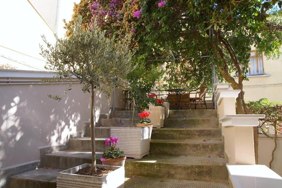 B&B La Bougainvillea Bed and Breakfast in Apulia