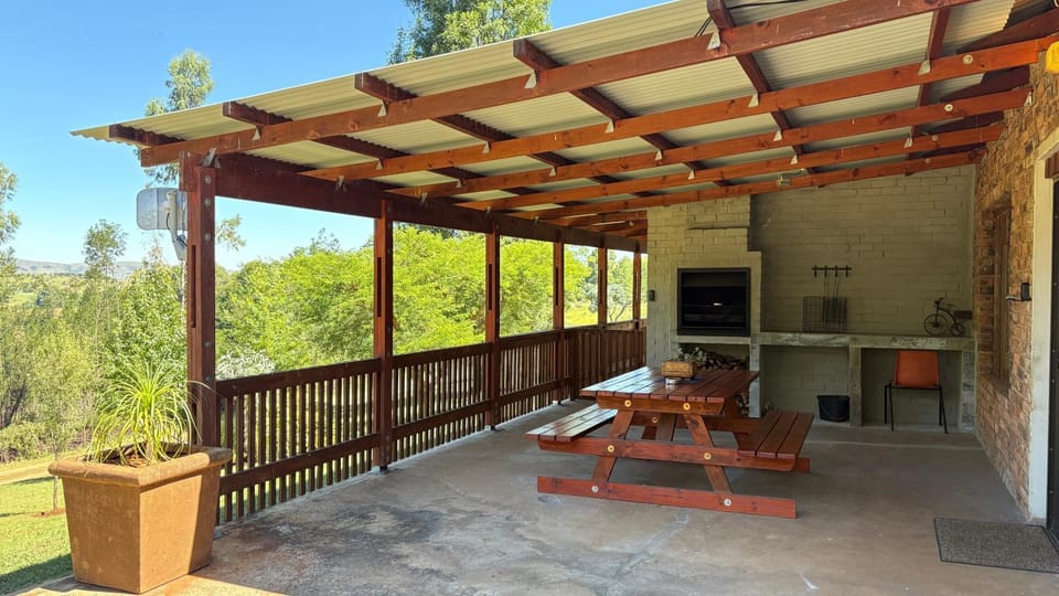 Patio, BBQ facilities