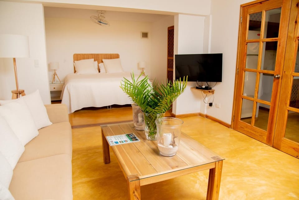 Living room, Bedroom