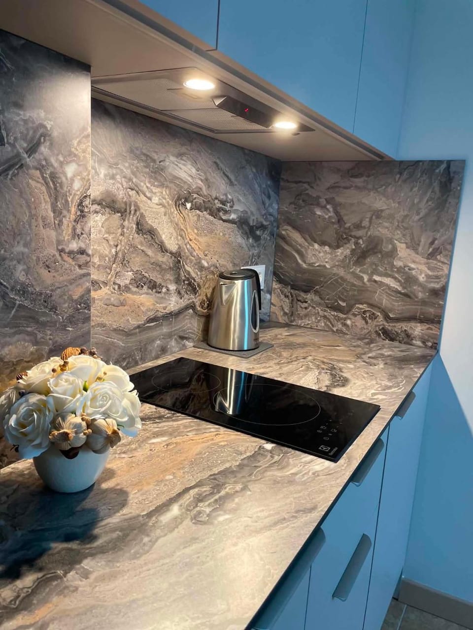 Kitchen or kitchenette, stove, kitchen