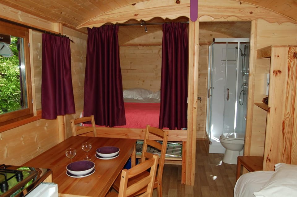 Camping de Trezulien Campground/ 
RV Resort in Douarnenez