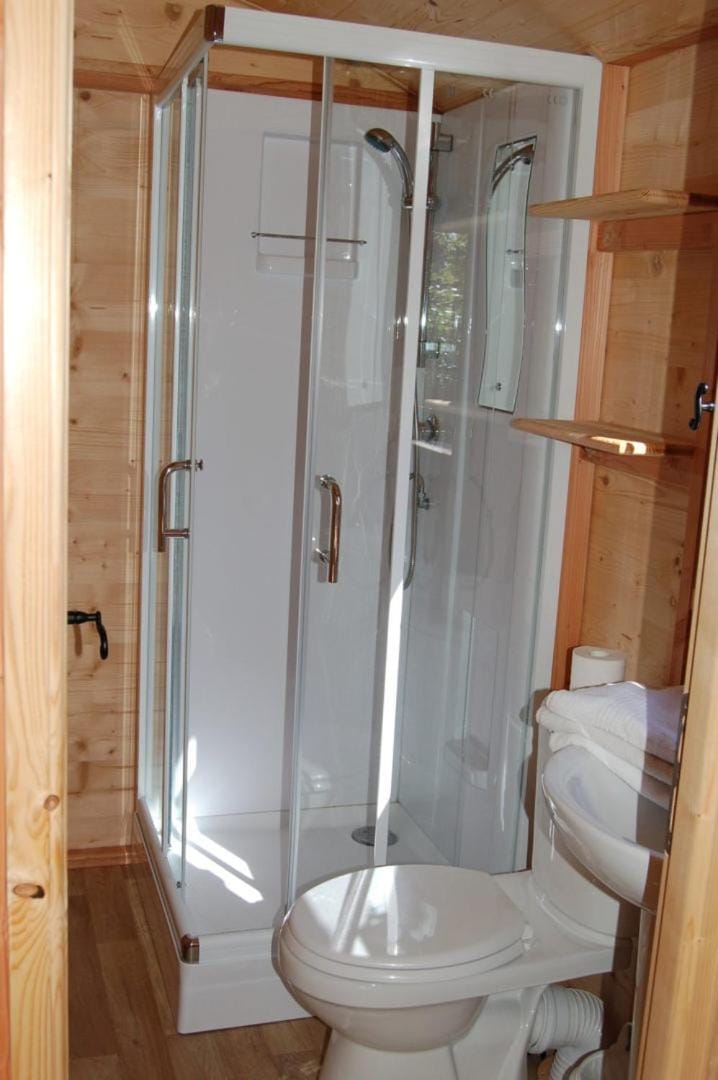 Camping de Trezulien Campground/ 
RV Resort in Douarnenez