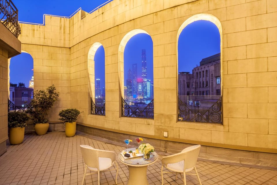 Patio, Seating area