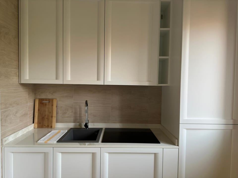 Venetian Mood: Secret Garden Apartment in Lido di Venezia