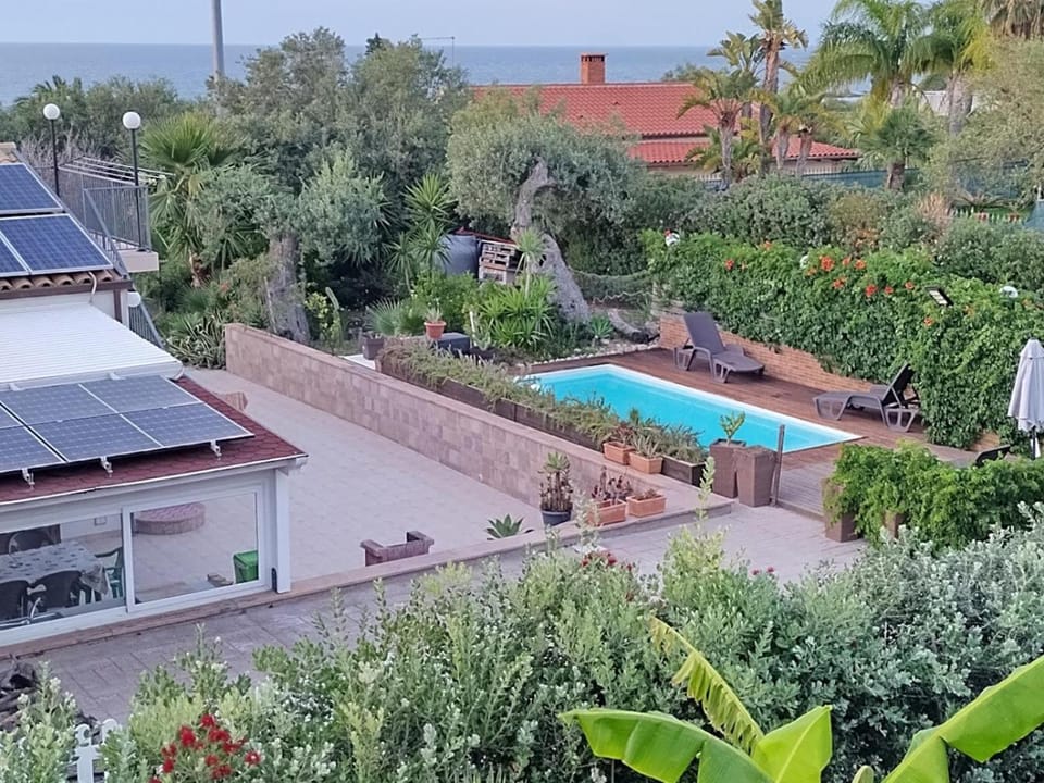 Garden view, Swimming pool