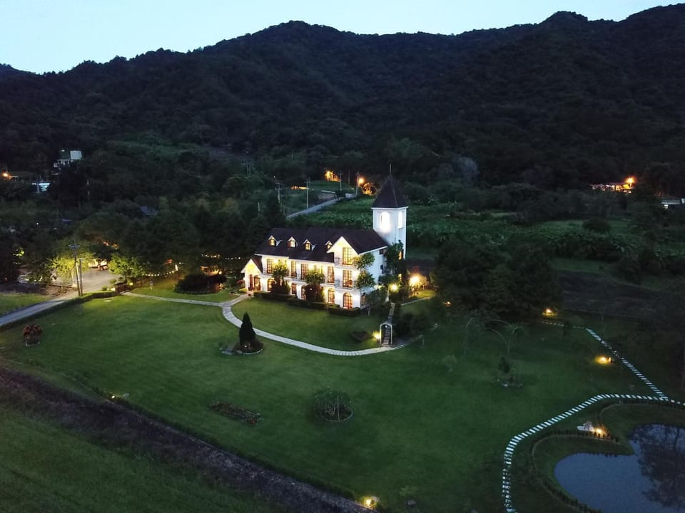 Property building, Garden view, Mountain view