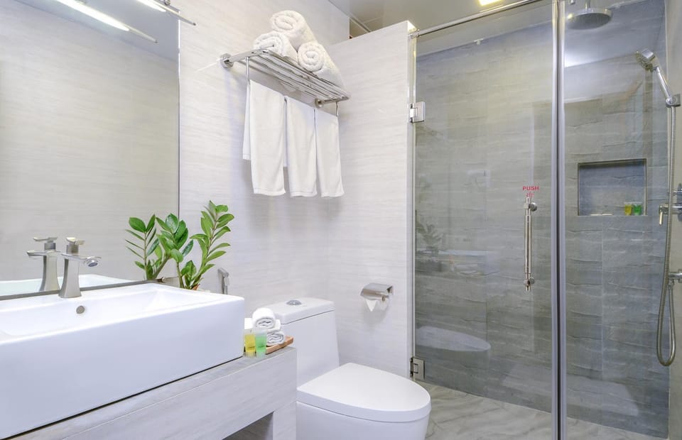 Shower, Bathroom