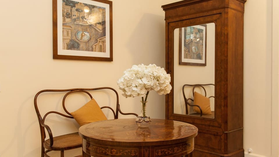 Seating area