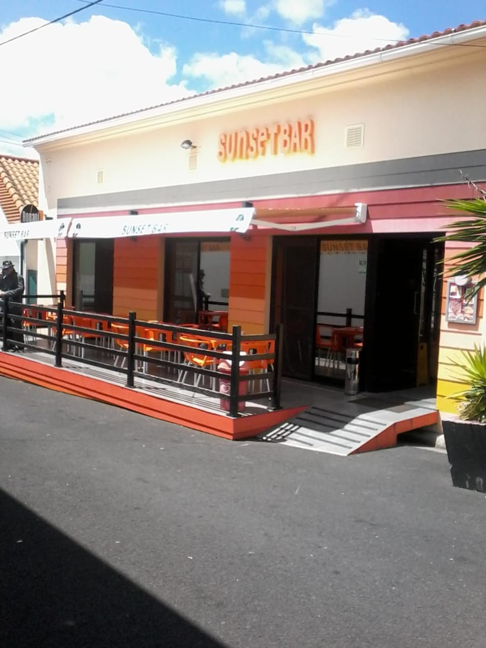 Restaurant/places to eat